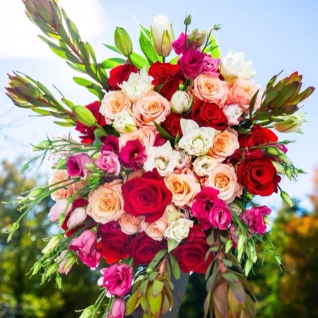 Poetic hand-tied bouquet